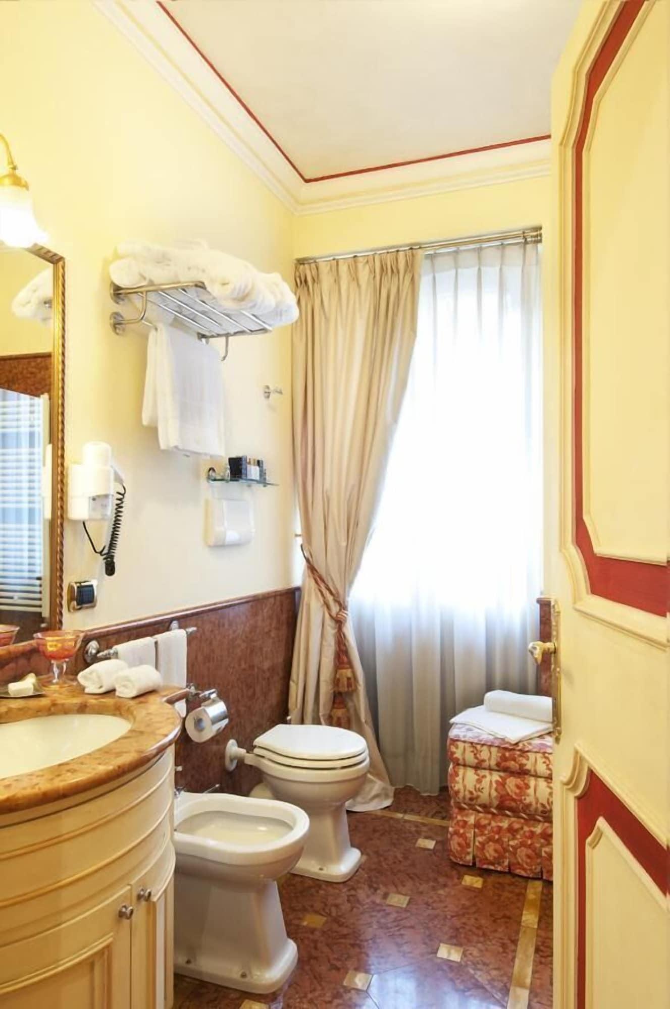 Petit Palais Hotel De Charme Mailand Zimmer foto