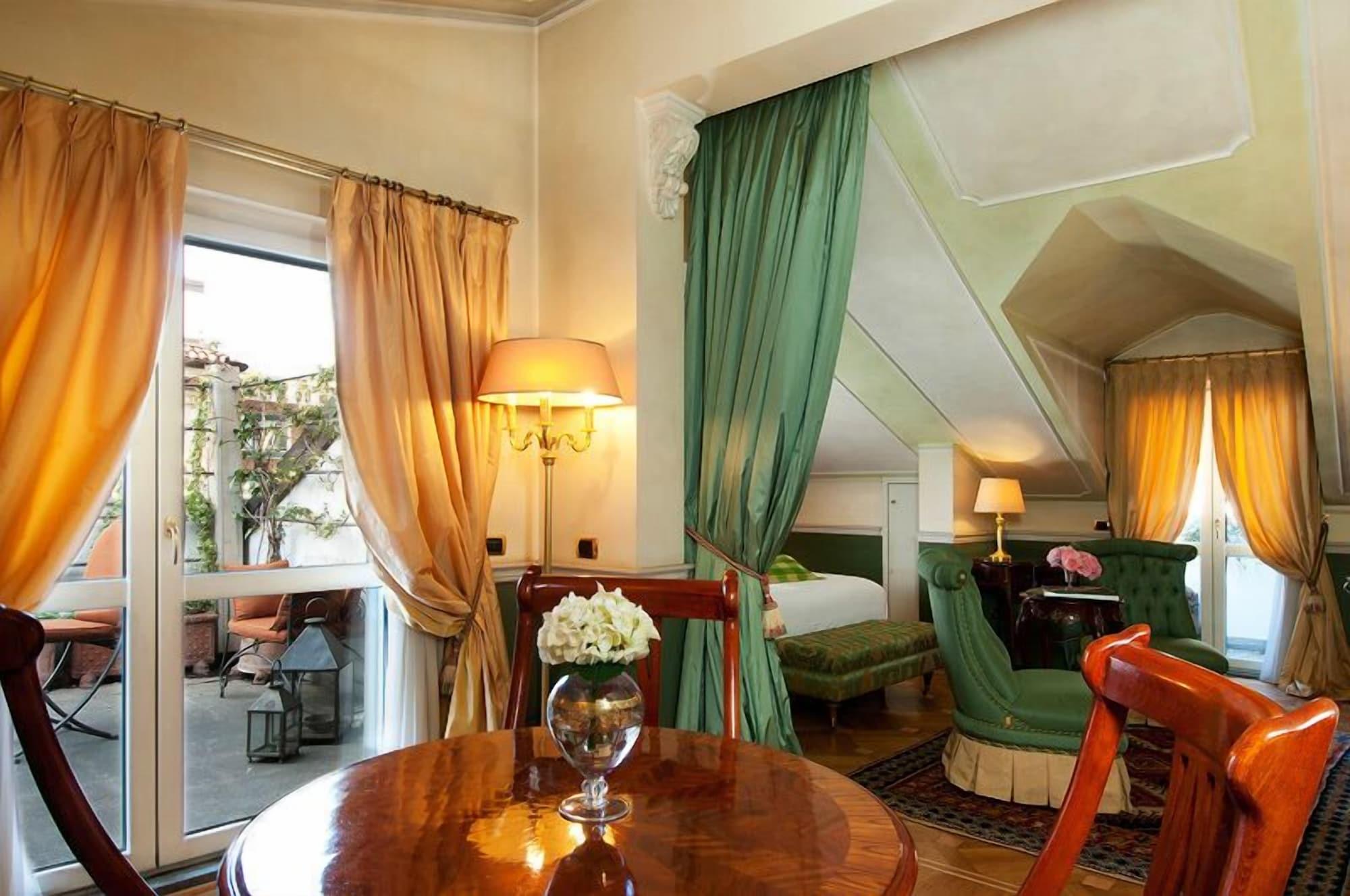 Petit Palais Hotel De Charme Mailand Zimmer foto