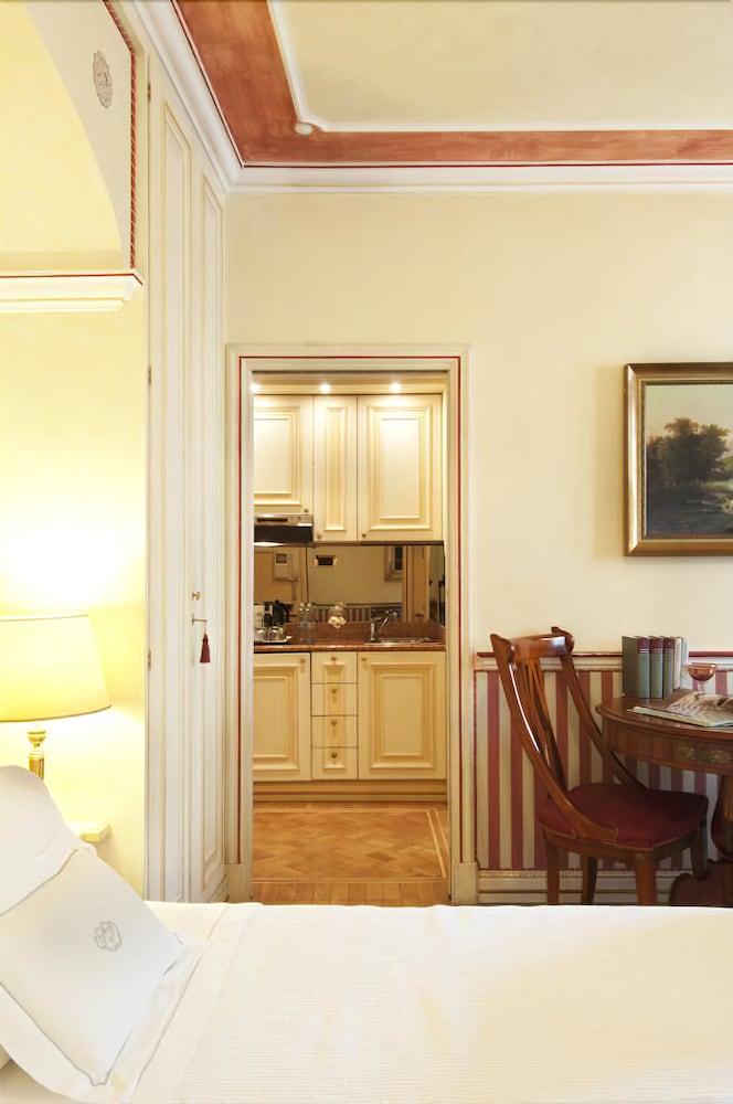 Petit Palais Hotel De Charme Mailand Zimmer foto